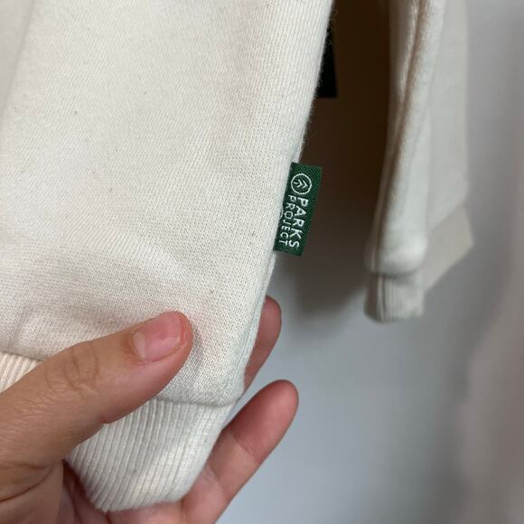 Park Project Kids Sweatshirt Graphic Otter Nature Pullover Unisex Outdoor Sz L - Picture 8 of 9